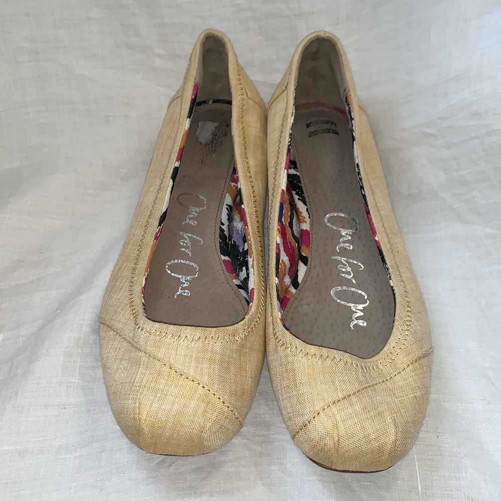 TOMS Natalia Yellow Linen Ballet Flats-8.5